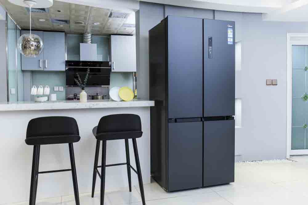 火搏体育（中国）有限公司在冰箱面板中的运用